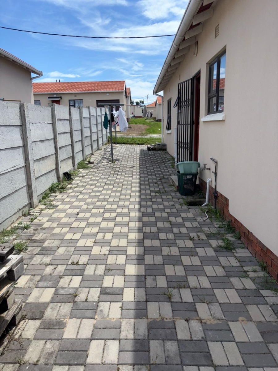 3 Bedroom Property for Sale in Cove Rock Eastern Cape